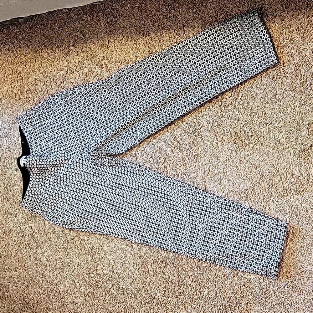 Max studio black/white pull on pant